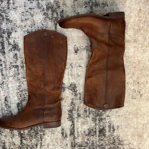 Frye Melissa Button 2 Boot Size 9 - Cognac